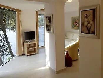Cape & 2* Kanapitsa (Skiathos)