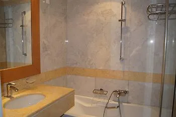Cape & 2* Kanapitsa (Skiathos)