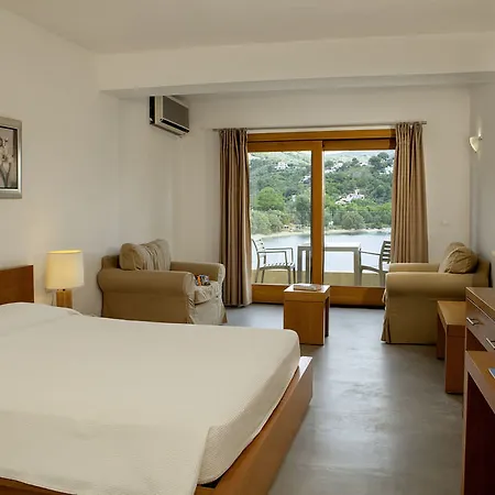 Cape & 2* Kanapitsa (Skiathos)
