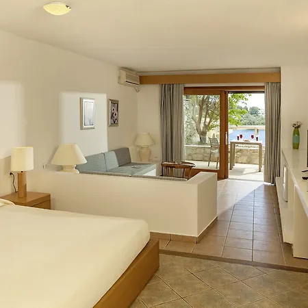 Cape & 2* Kanapitsa (Skiathos)