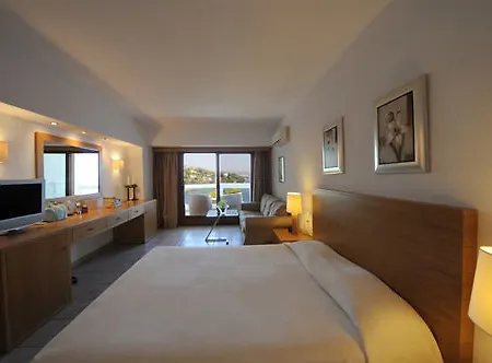 Cape & 2* Kanapitsa (Skiathos)
